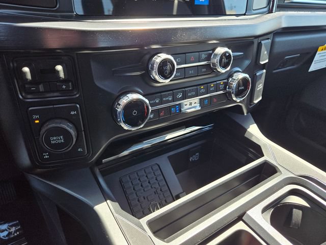 New 2026 Ford F250 Lariat w/ FX4 Off-Road Package AWD/4WD image 18