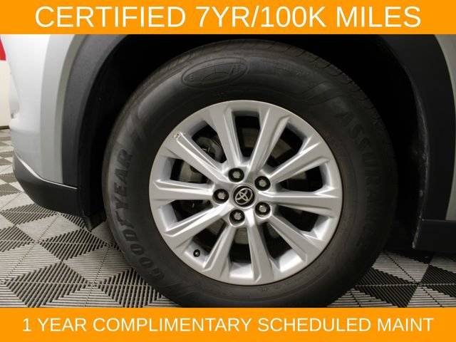 Used 2025 Toyota Grand Highlander AWD image 27