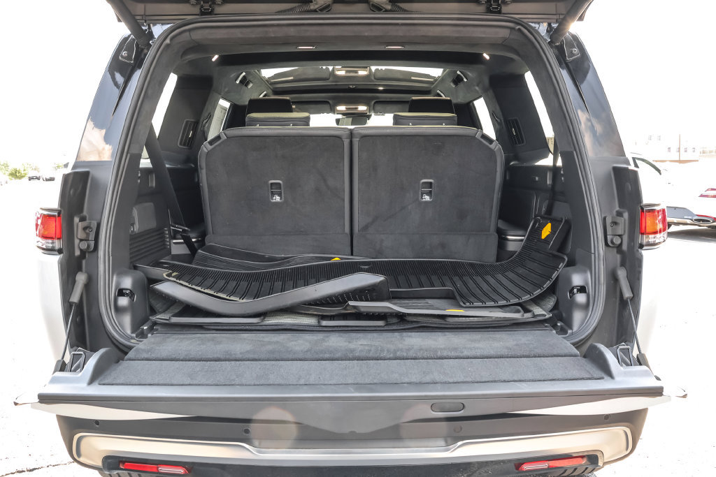 Used 2024 Rivian R1S Adventure Dual AWD/4WD image 30