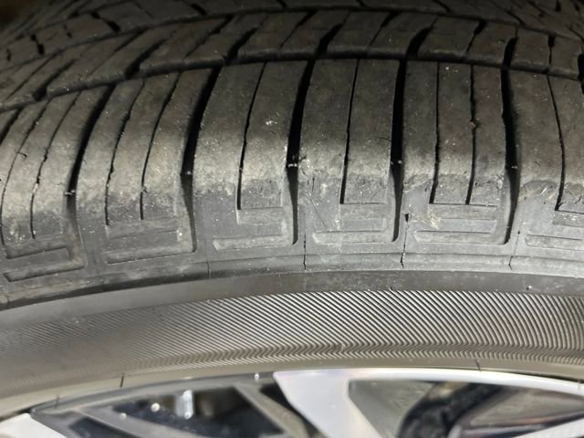 Used 2025 Toyota Crown Signia image 14