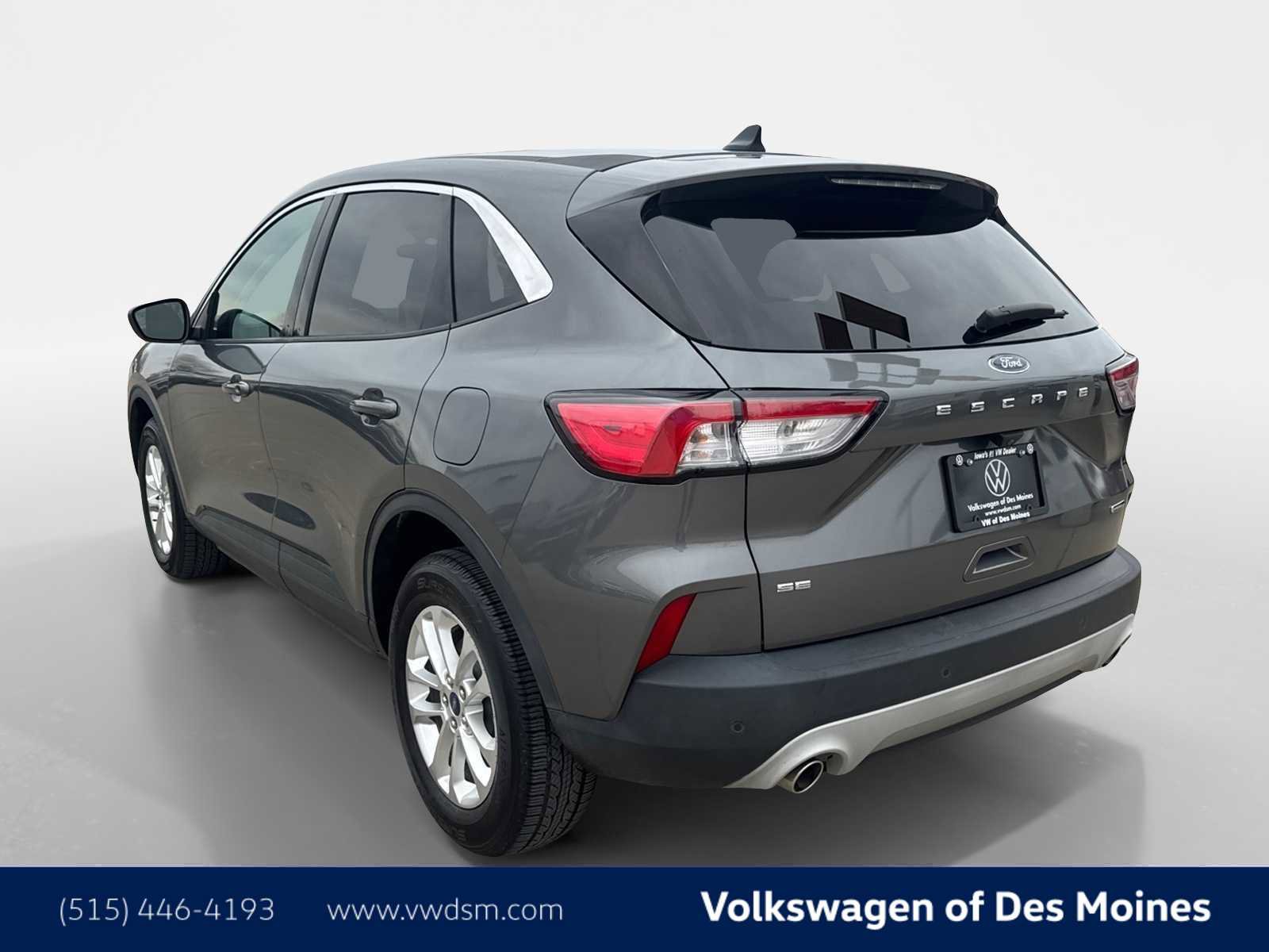 Used 2022 Ford Escape SE image 4