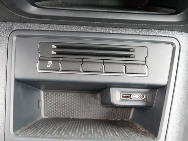 Used 2017 Volkswagen Tiguan S image 28