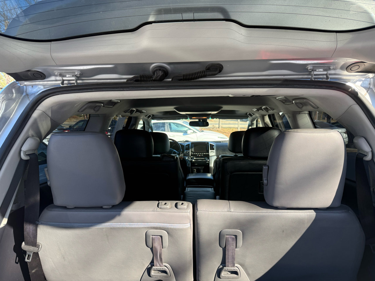 Used 2013 Toyota Land Cruiser image 42