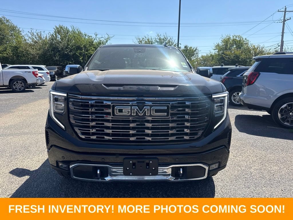 Used 2026 GMC Sierra 1500 Denali Ultimate AWD/4WD image 7