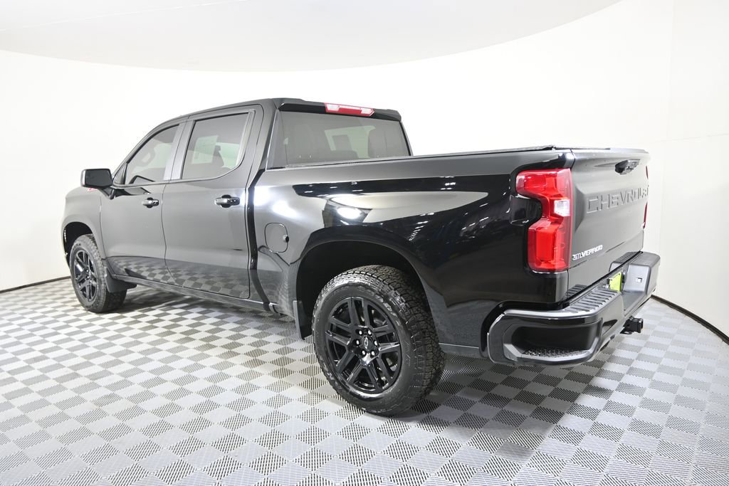 Used 2025 Chevrolet Silverado 1500 RST AWD/4WD image 4