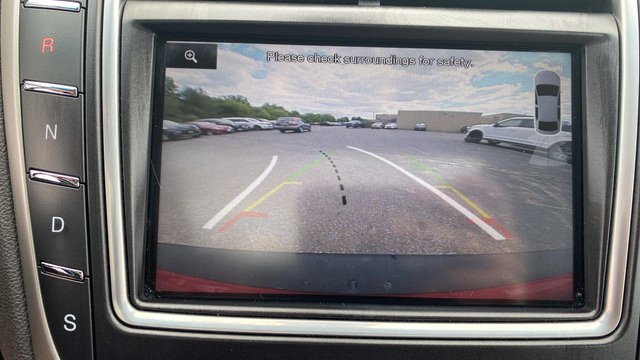 Used 2016 Lincoln MKX Reserve w/ Driver Assistance Package AWD/4WD image 14