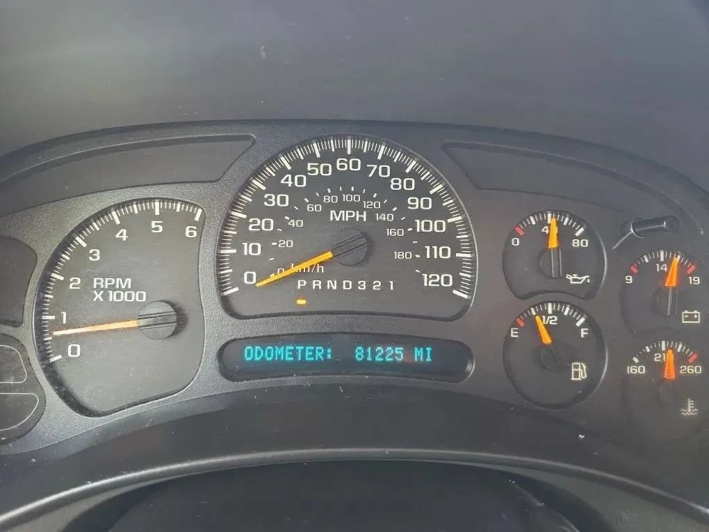 Used 2006 Chevrolet Avalanche Z71 w/ Preferred Equipment Group AWD/4WD image 19