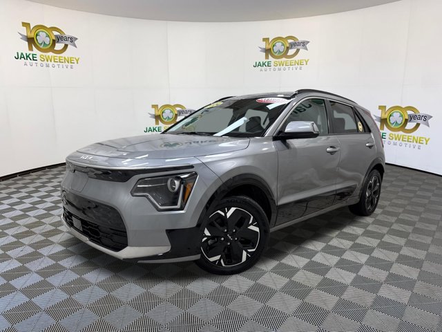 Certified 2024 Kia Niro Wind w/ Wind Preserve Package FWD image 4