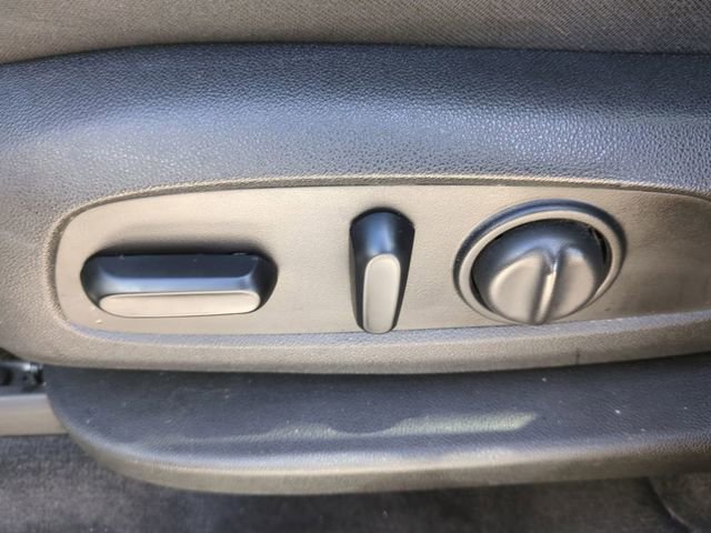 Used 2020 Chevrolet Traverse LT image 22