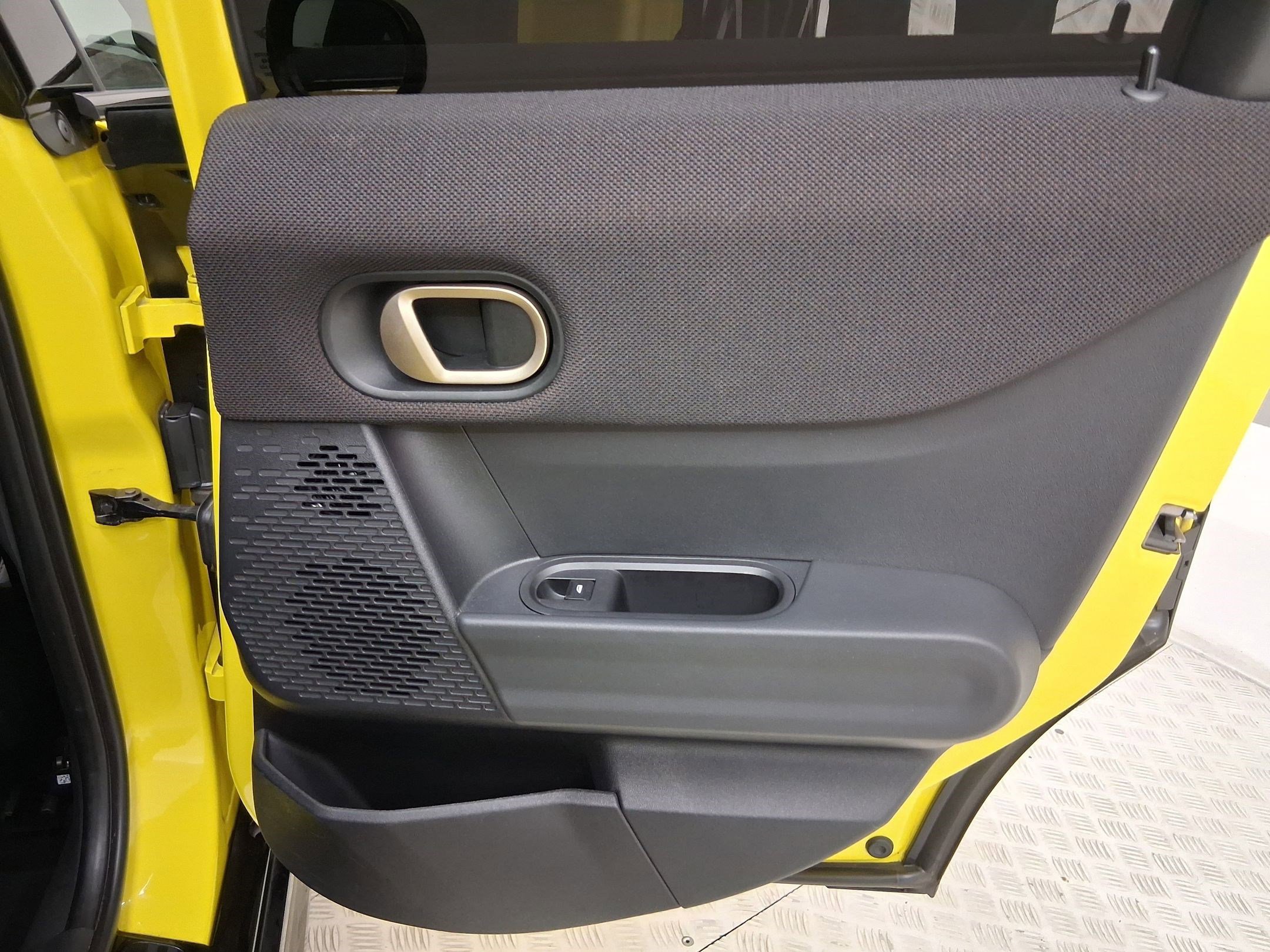 Certified 2025 MINI Cooper S FWD image 29