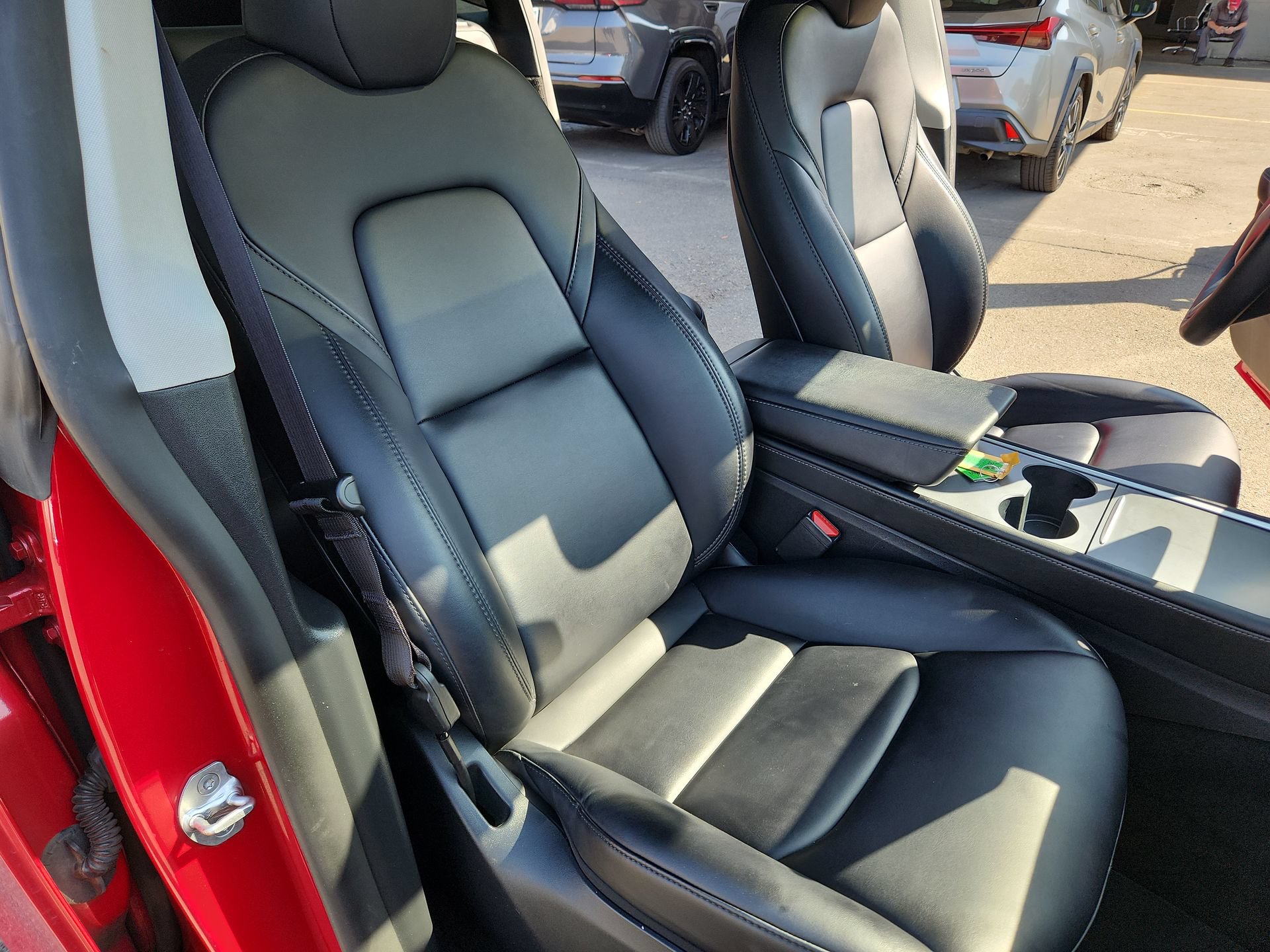 Used 2023 Tesla Model Y Performance AWD/4WD image 24
