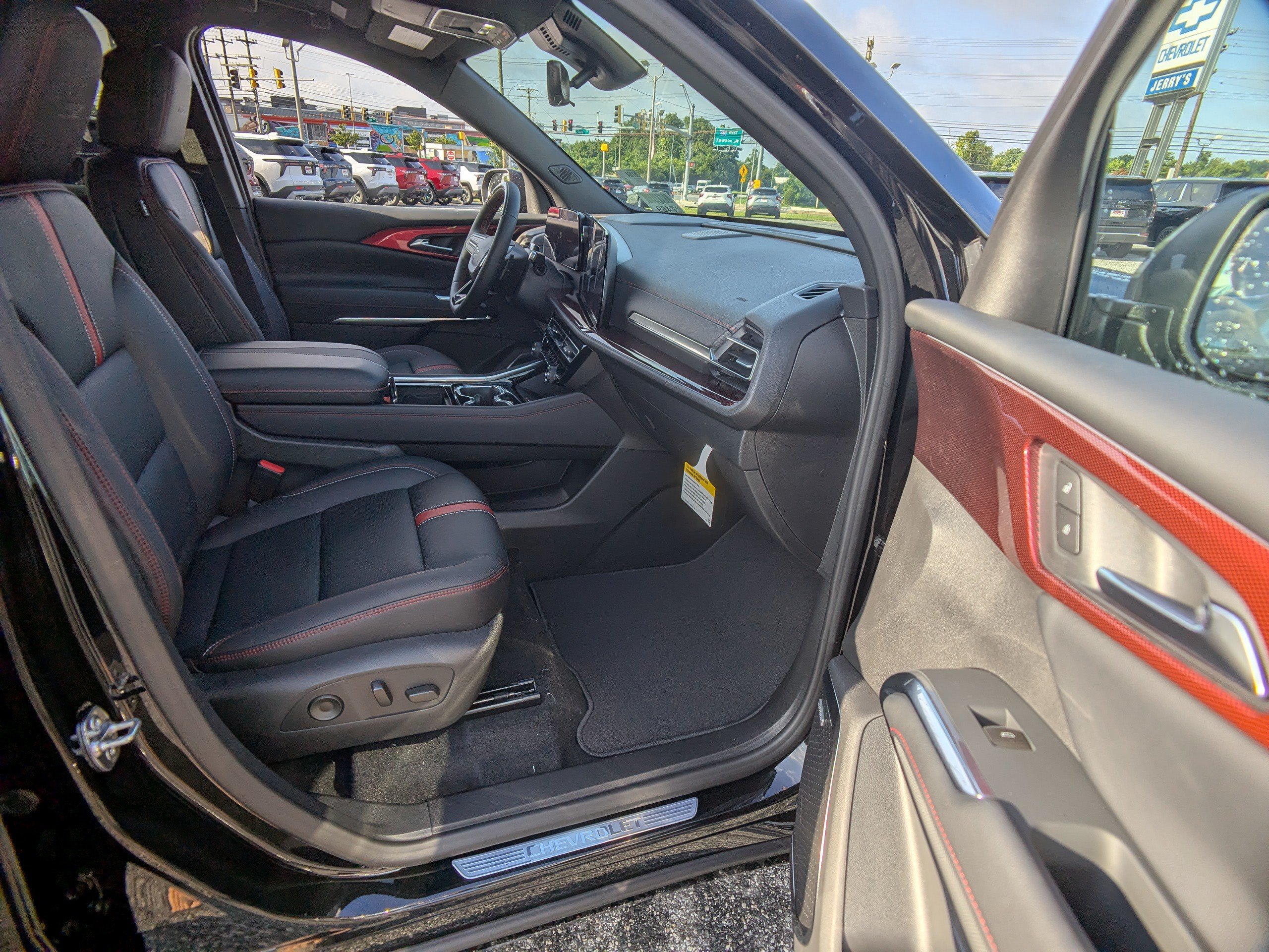 New 2026 Chevrolet Traverse RS AWD/4WD image 10