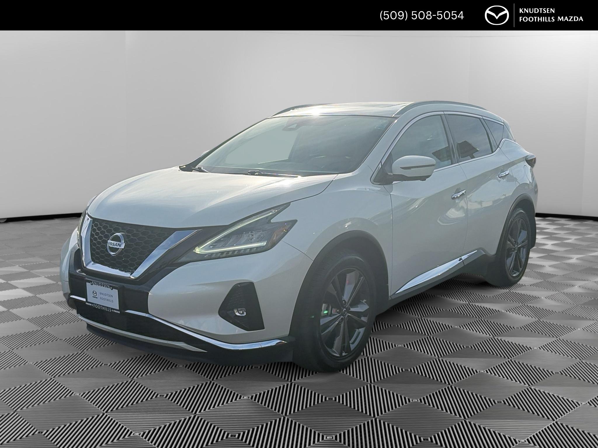 Used 2020 Nissan Murano Platinum AWD/4WD image 3