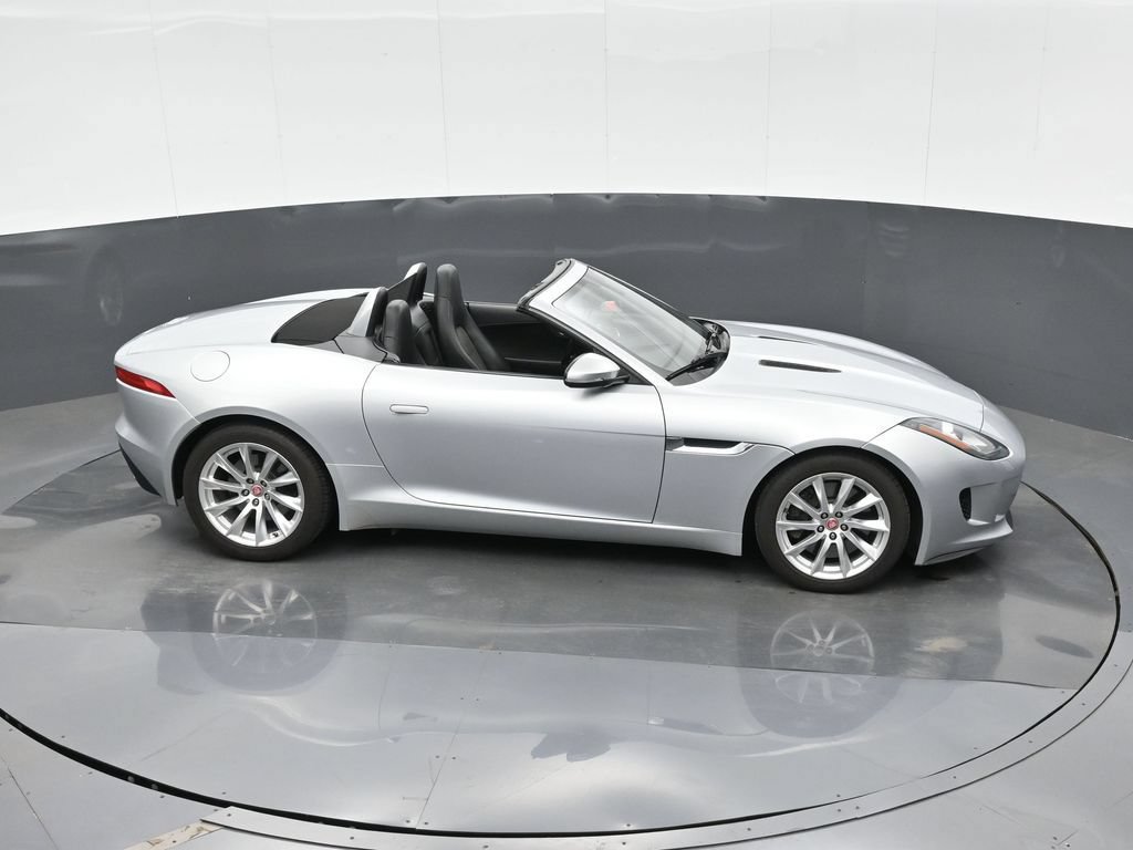Used 2016 Jaguar F-TYPE Convertible RWD image 31