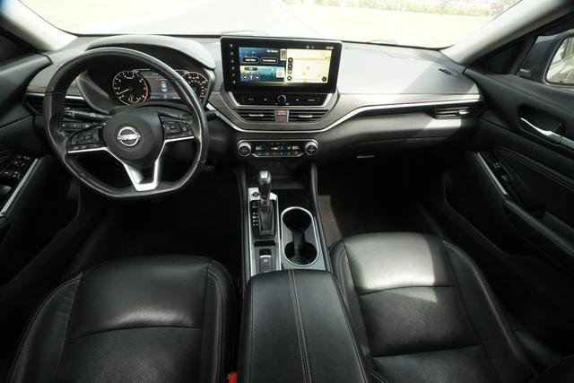 Used 2023 Nissan Altima 2.5 SL AWD/4WD image 11