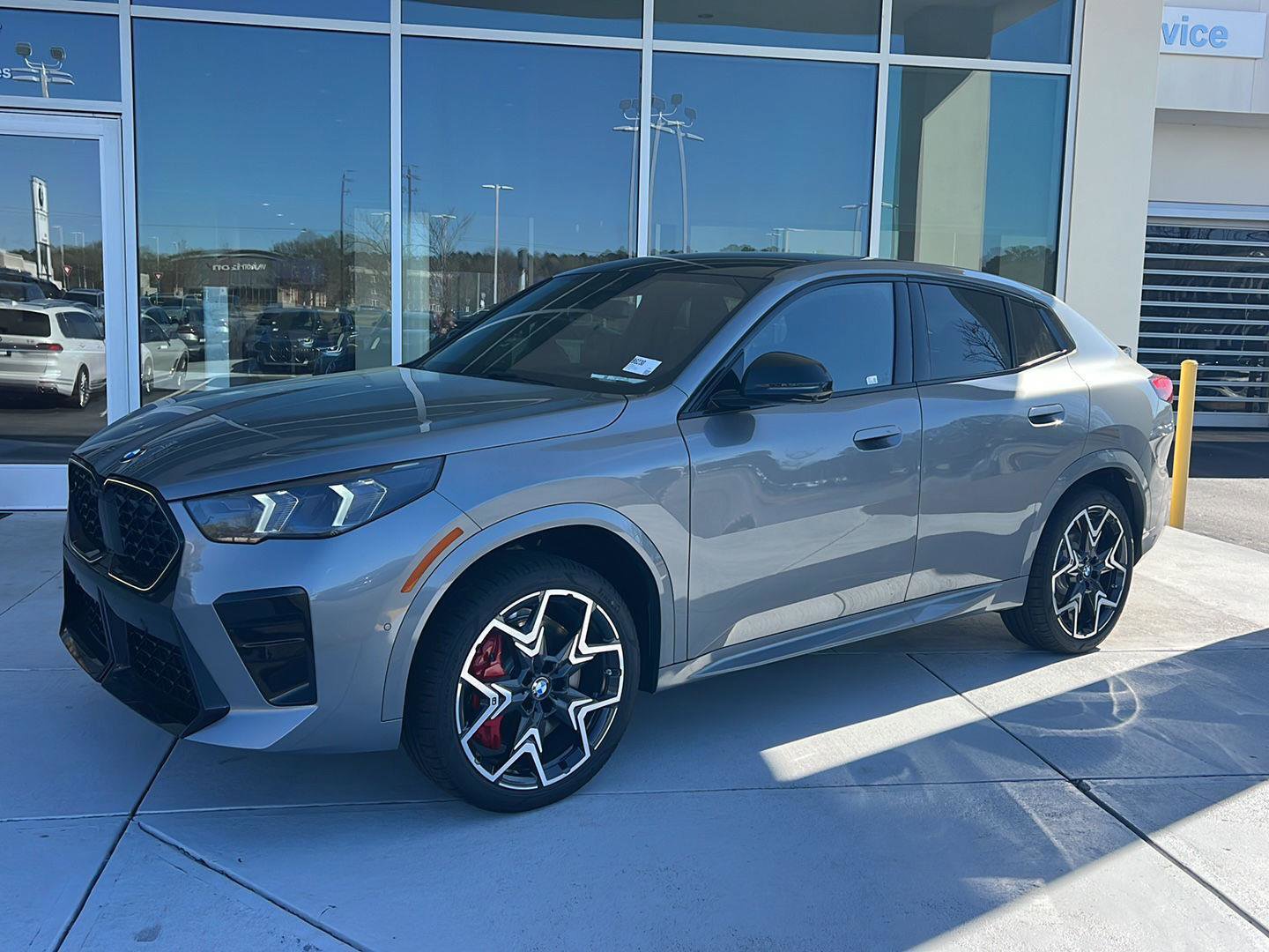 New 2026 BMW X2 xDrive28i w/ Technology Package AWD/4WD image 1