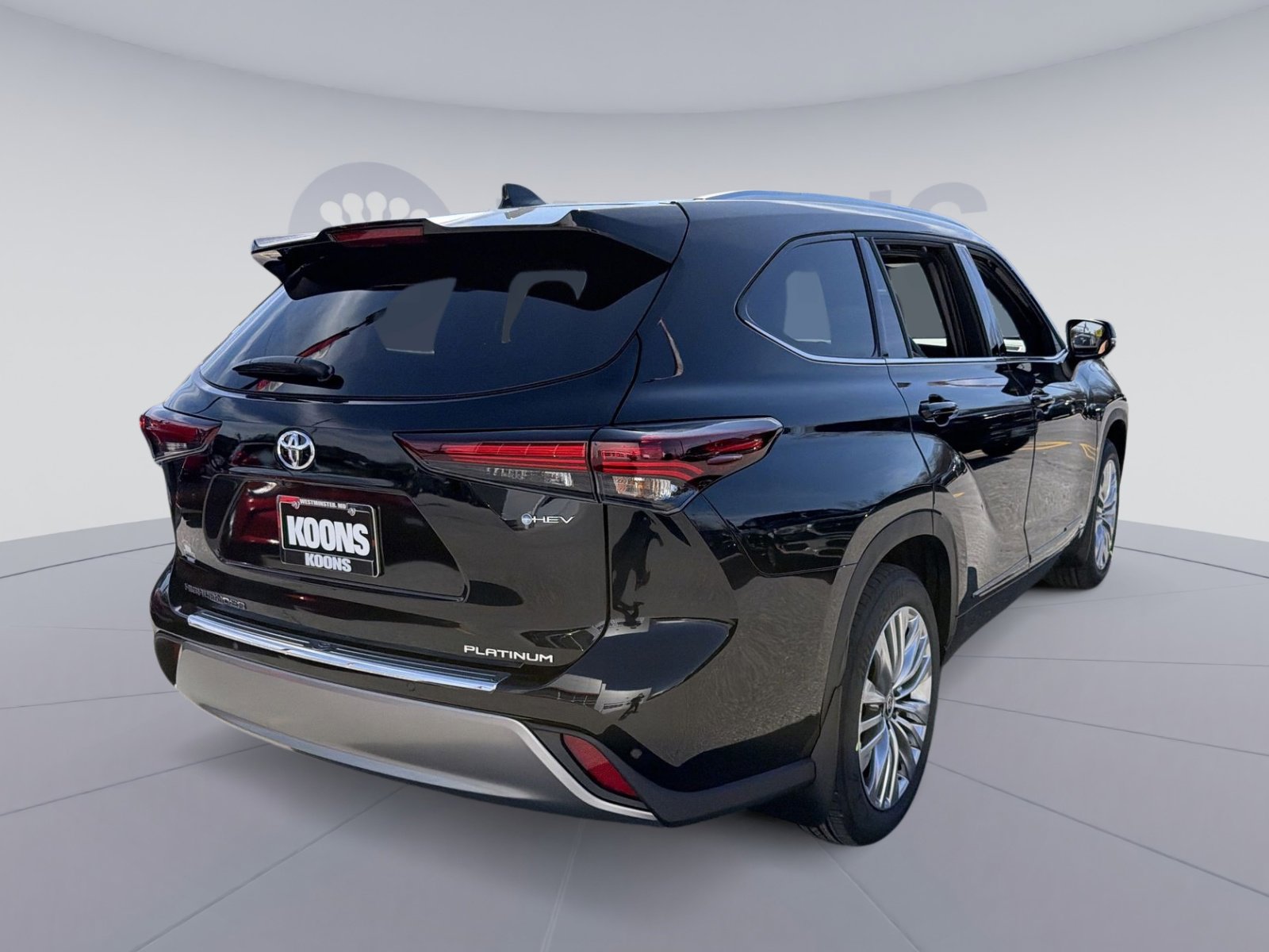New 2026 Toyota Highlander Platinum image 7
