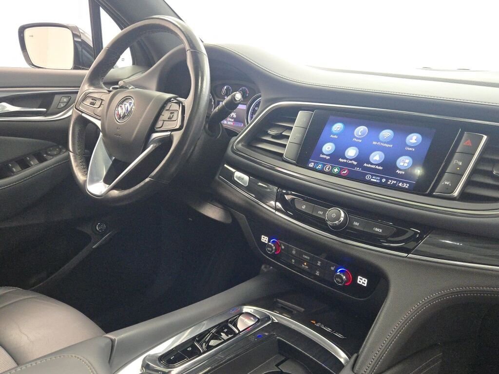 Used 2023 Buick Enclave Essence w/ Experience Buick Package image 9