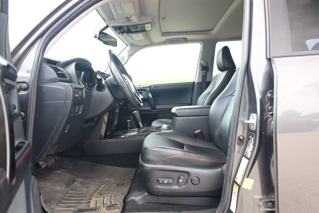 Used 2015 Toyota 4Runner Trail Premium AWD/4WD image 11
