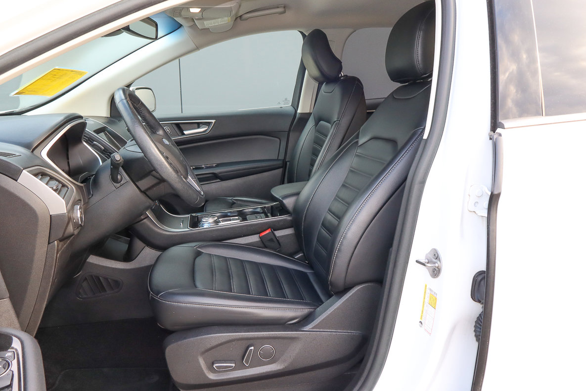Used 2019 Ford Edge SEL w/ Equipment Group 201A image 7