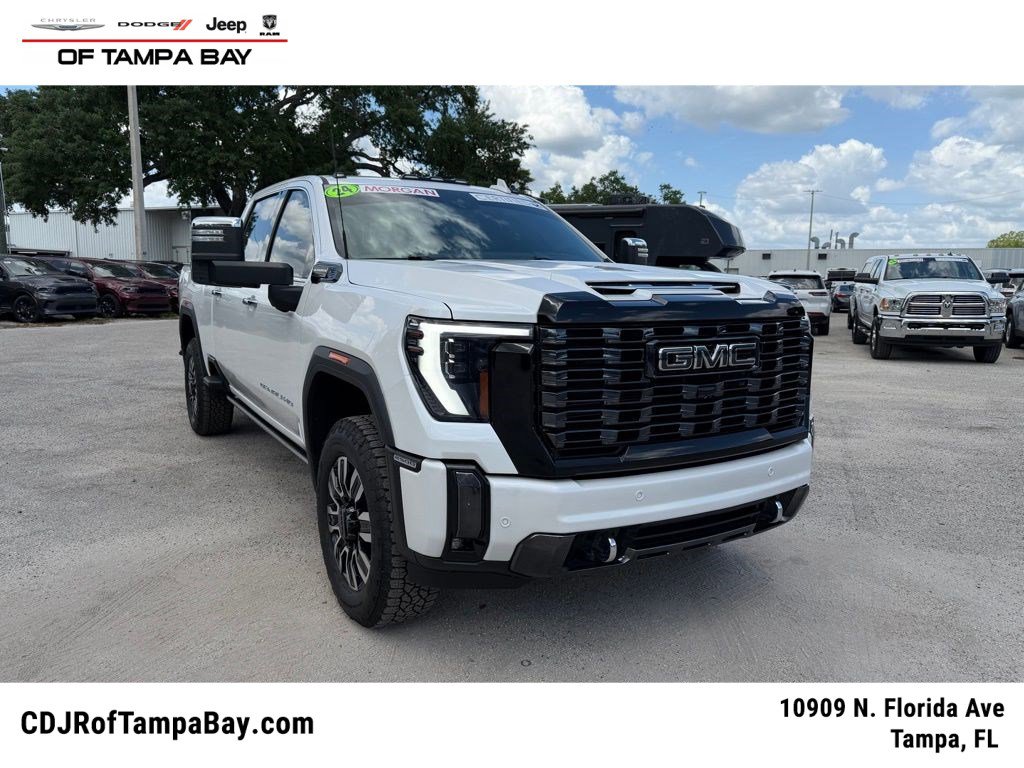 Used 2024 GMC Sierra 2500 Denali Ultimate AWD/4WD image 1