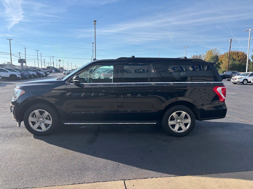 Used 2020 Ford Expedition Max XLT w/ Equipment Group 202A AWD/4WD image 8