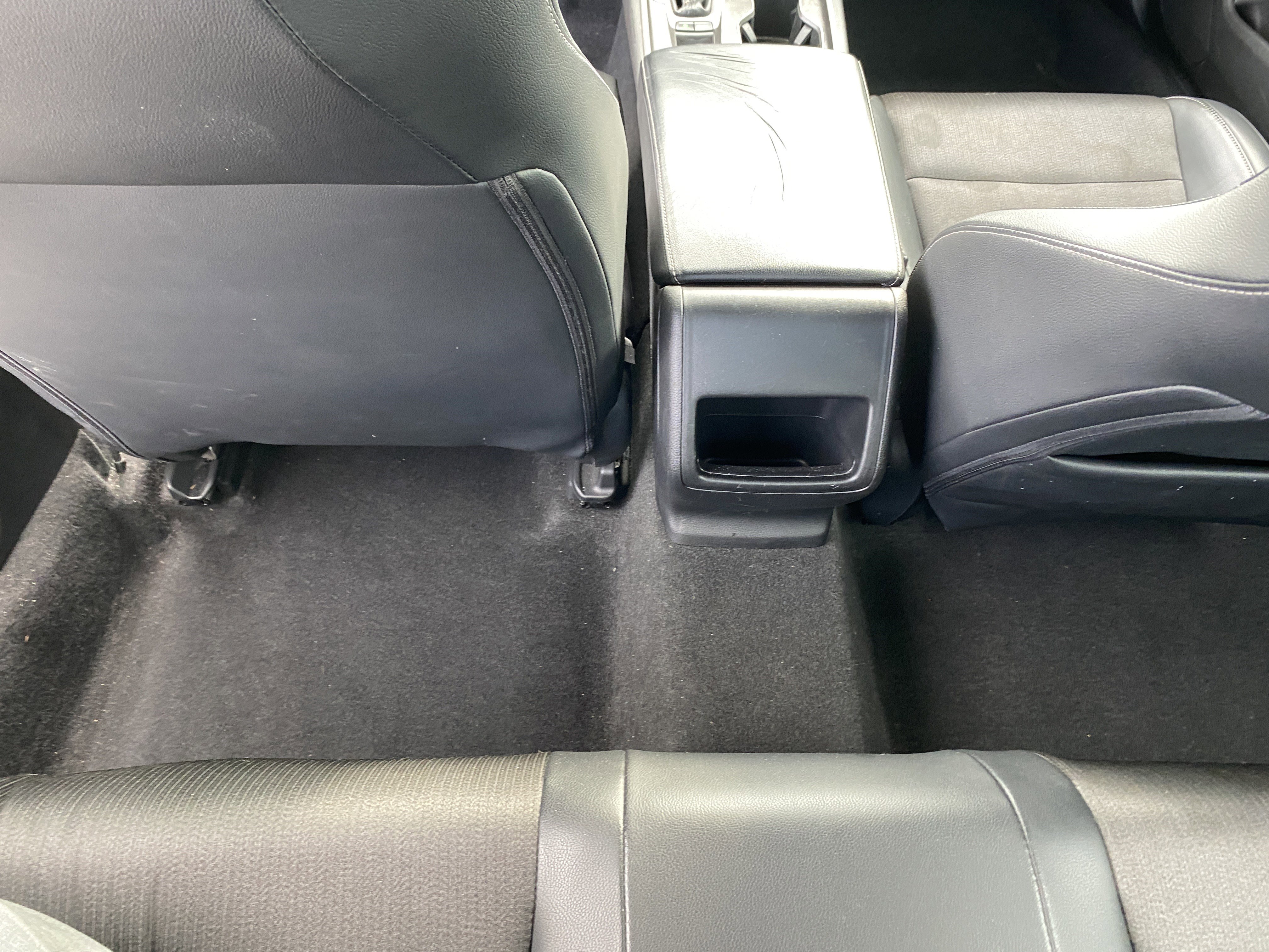 Used 2018 Honda Accord Sport image 18