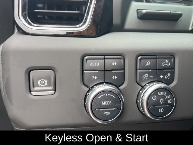 Used 2025 GMC Sierra 1500 Denali Ultimate image 15
