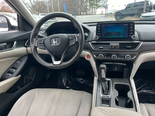 Used 2018 Honda Accord EX image 17