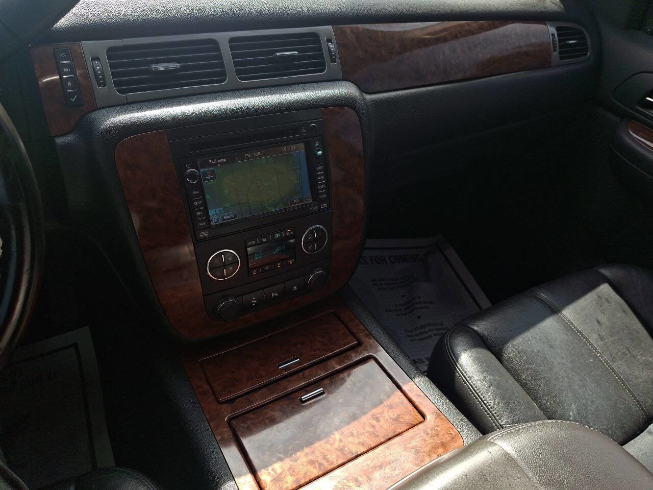 Used 2008 Chevrolet Avalanche LT image 12