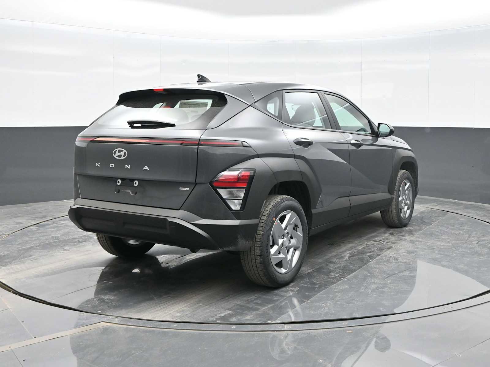 New 2026 Hyundai Kona SE image 7