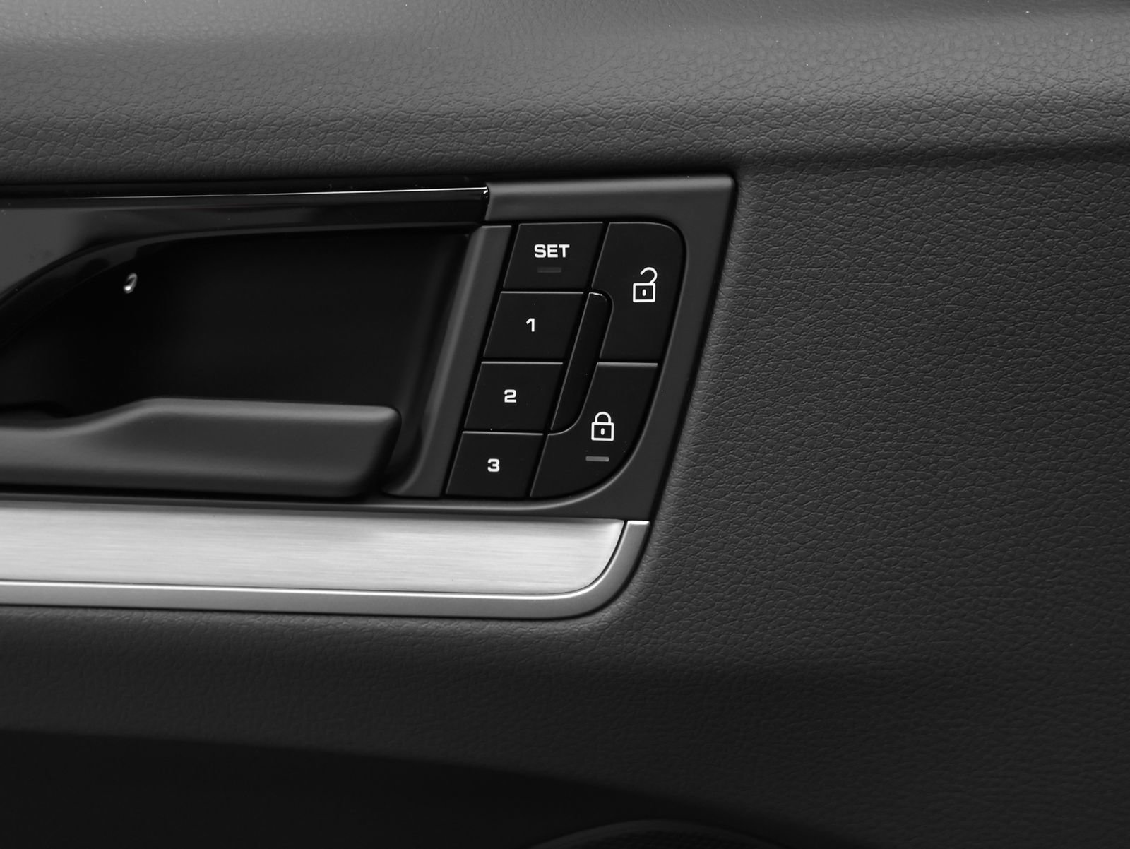 New 2026 Porsche Cayenne AWD/4WD image 29
