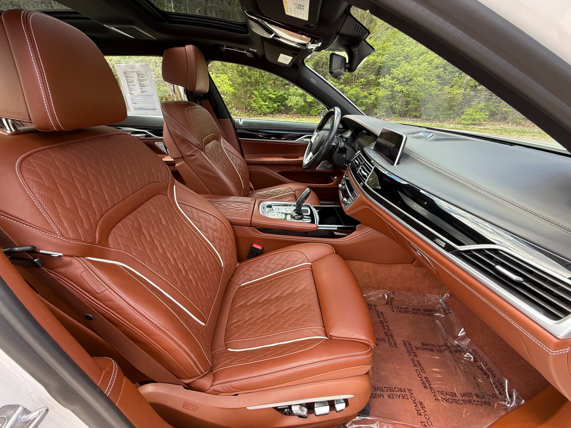 Used 2020 BMW ALPINA B7 xDrive w/ Luxury Rear Seating Package image 22