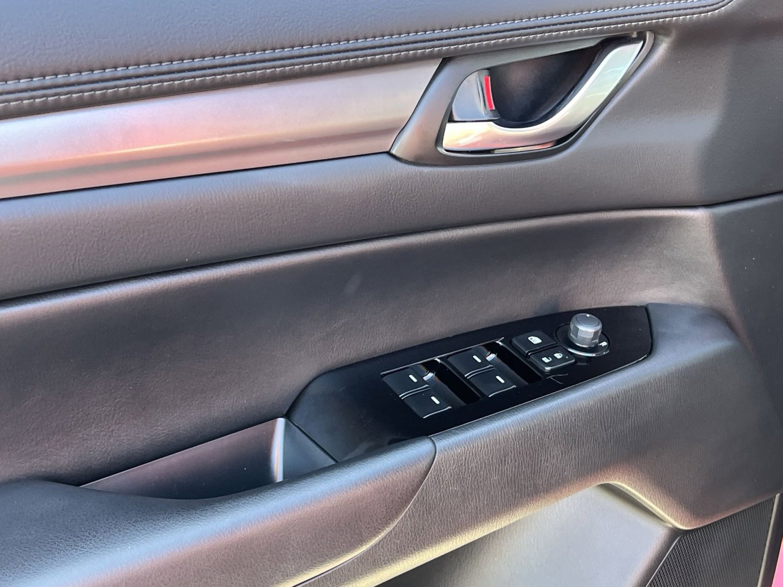 Used 2024 MAZDA CX-5 AWD 2.5 S w/ Select Package image 15