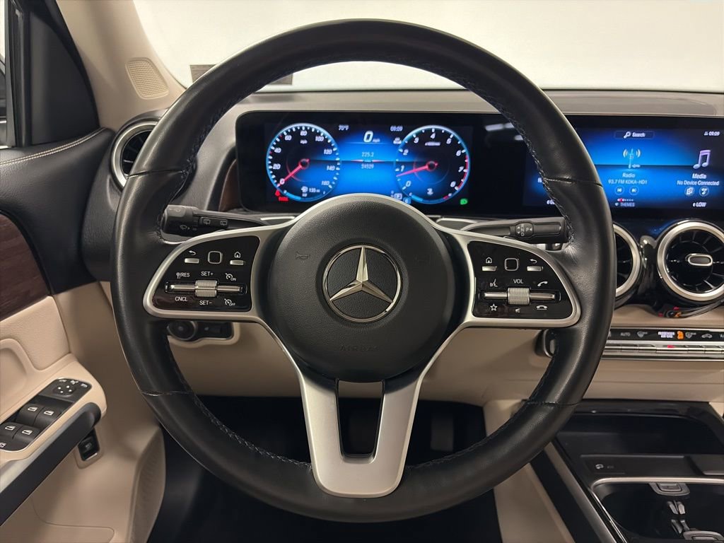 Certified 2023 Mercedes-Benz GLB 250 4MATIC image 20