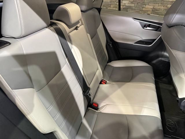 Used 2023 Toyota RAV4 XLE Premium AWD/4WD image 4