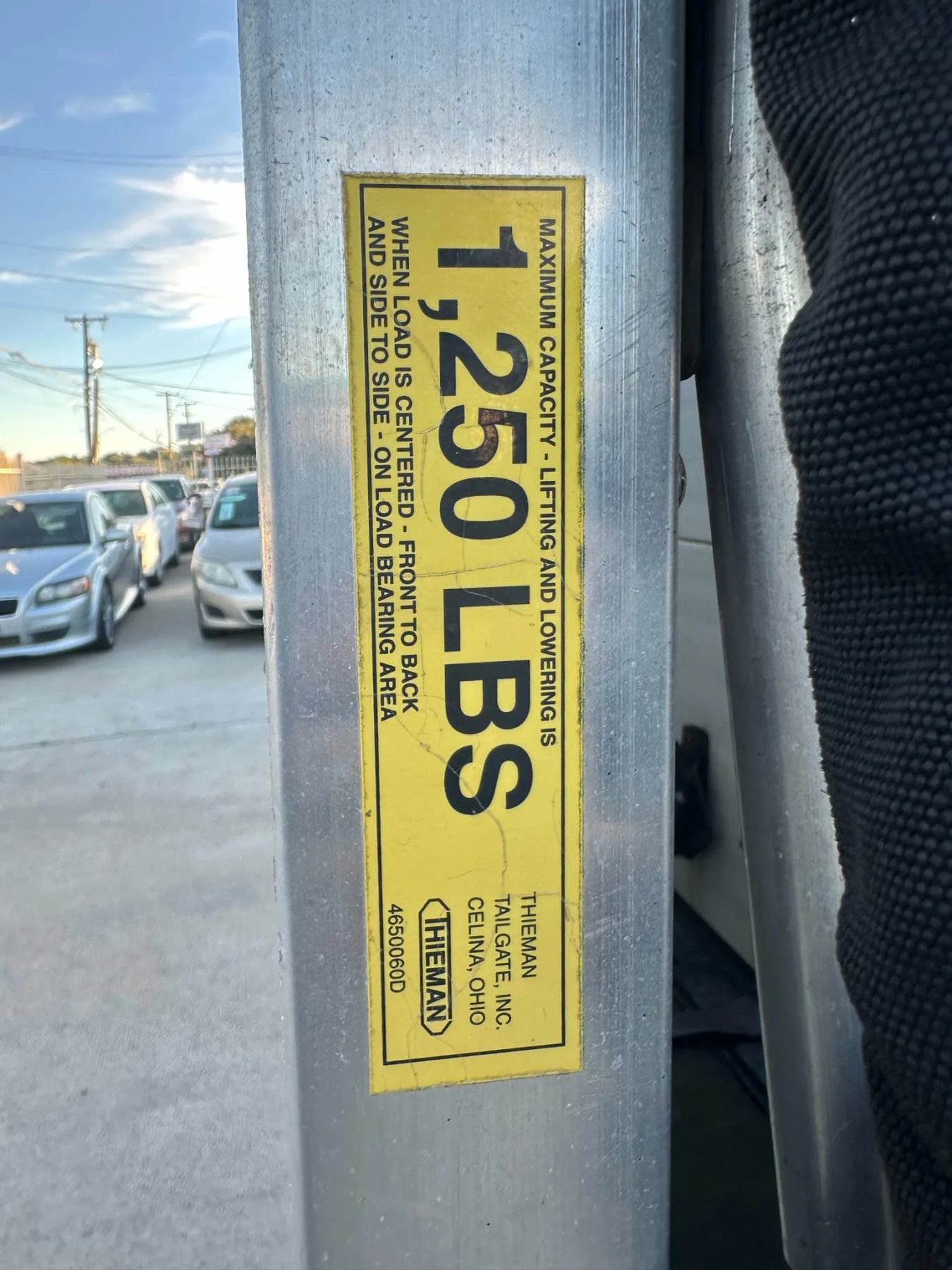 Used 2015 Chevrolet Express 3500 image 14