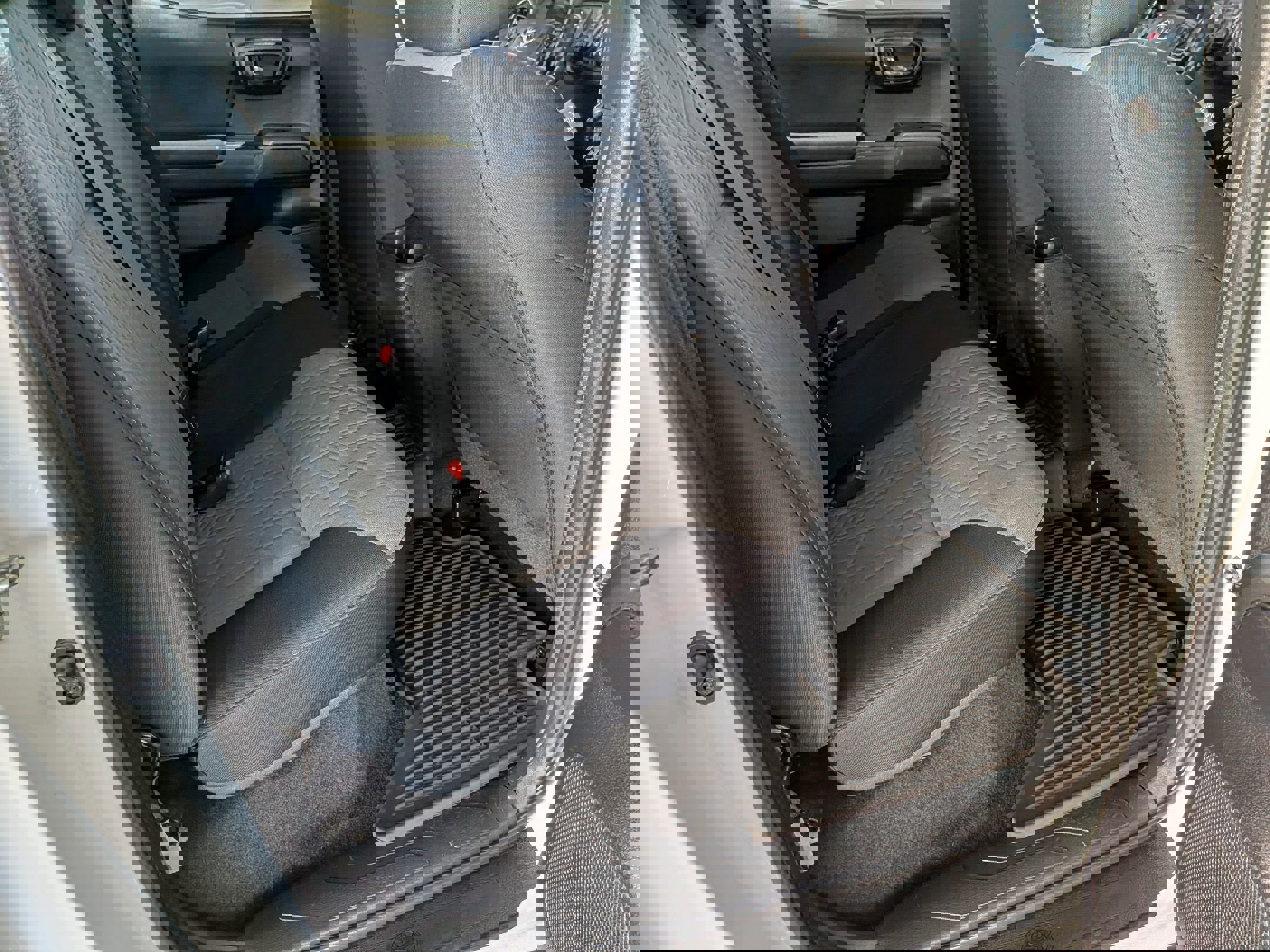 Used 2020 Toyota Tacoma TRD Sport w/ Technology Package image 30