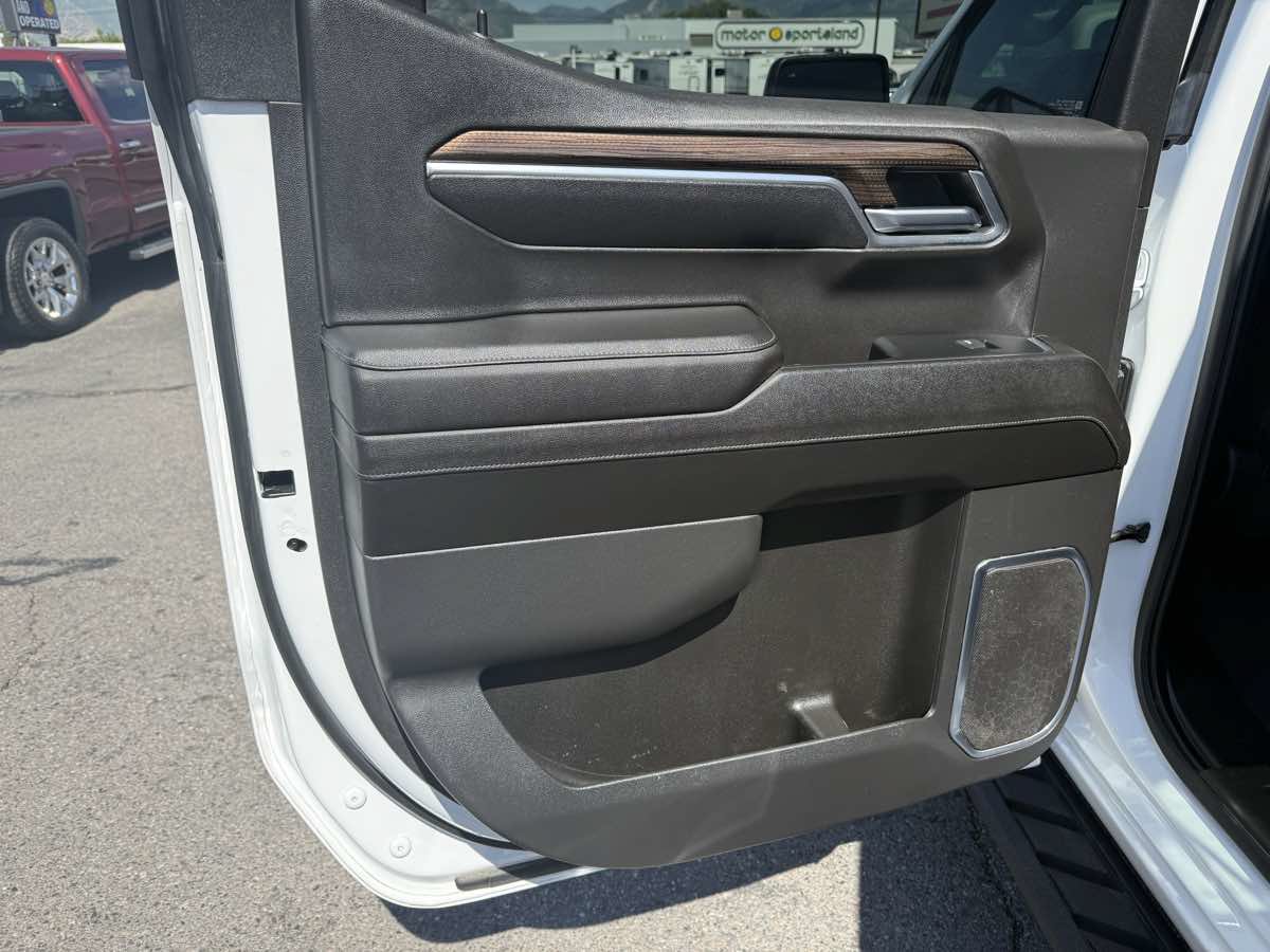 Used 2023 Chevrolet Silverado 1500 RST w/ RST All Star Premium Package AWD/4WD image 14