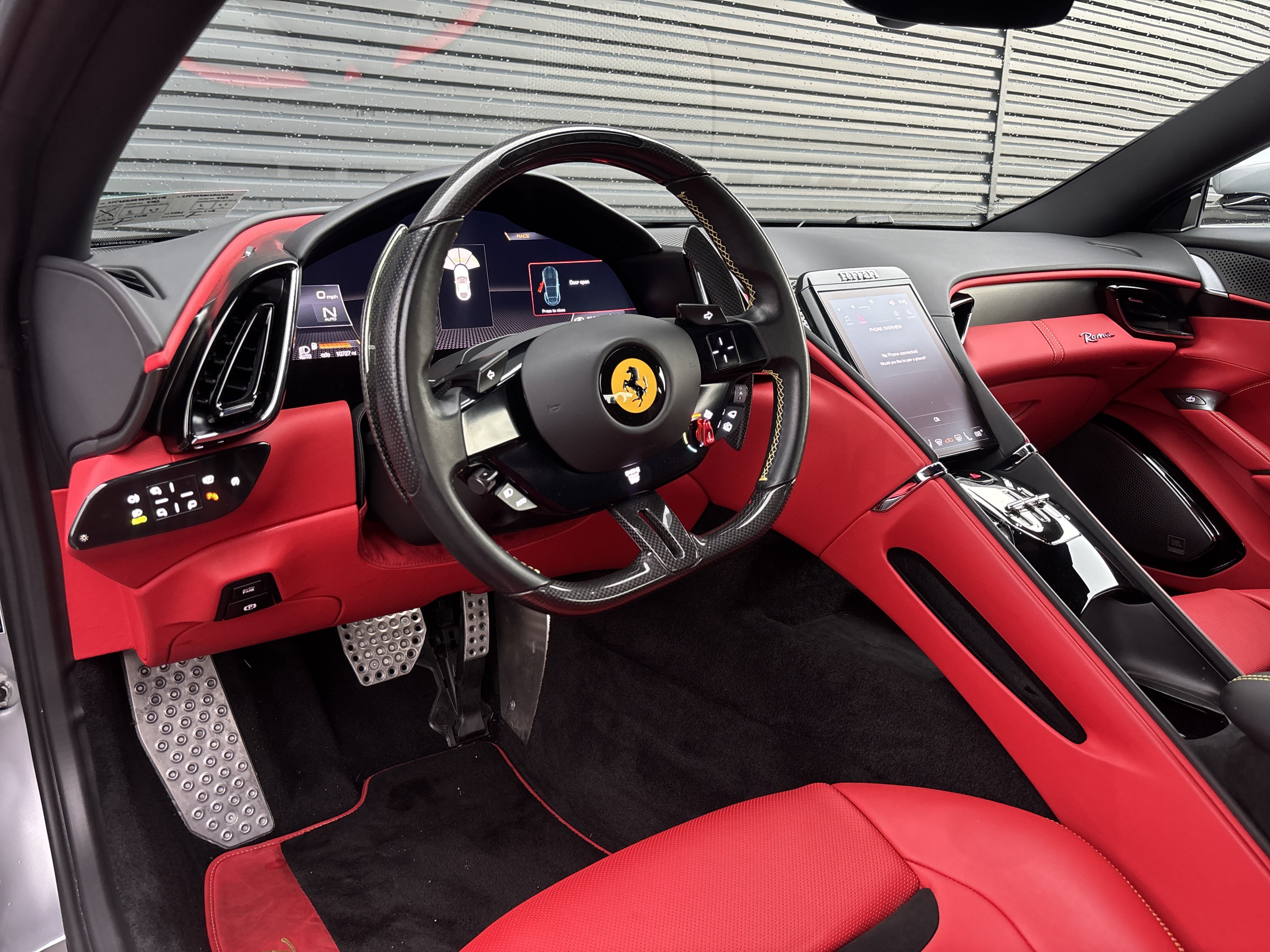 Used 2022 Ferrari Roma RWD image 12