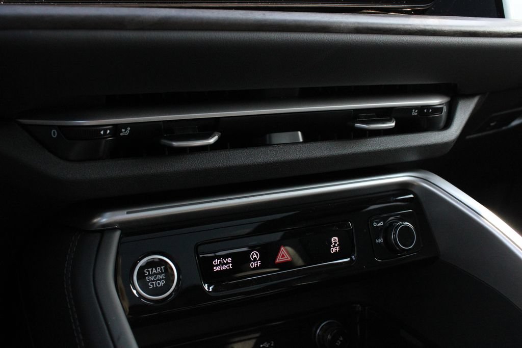 New 2026 Audi A5 2.0T Premium Plus AWD/4WD image 17