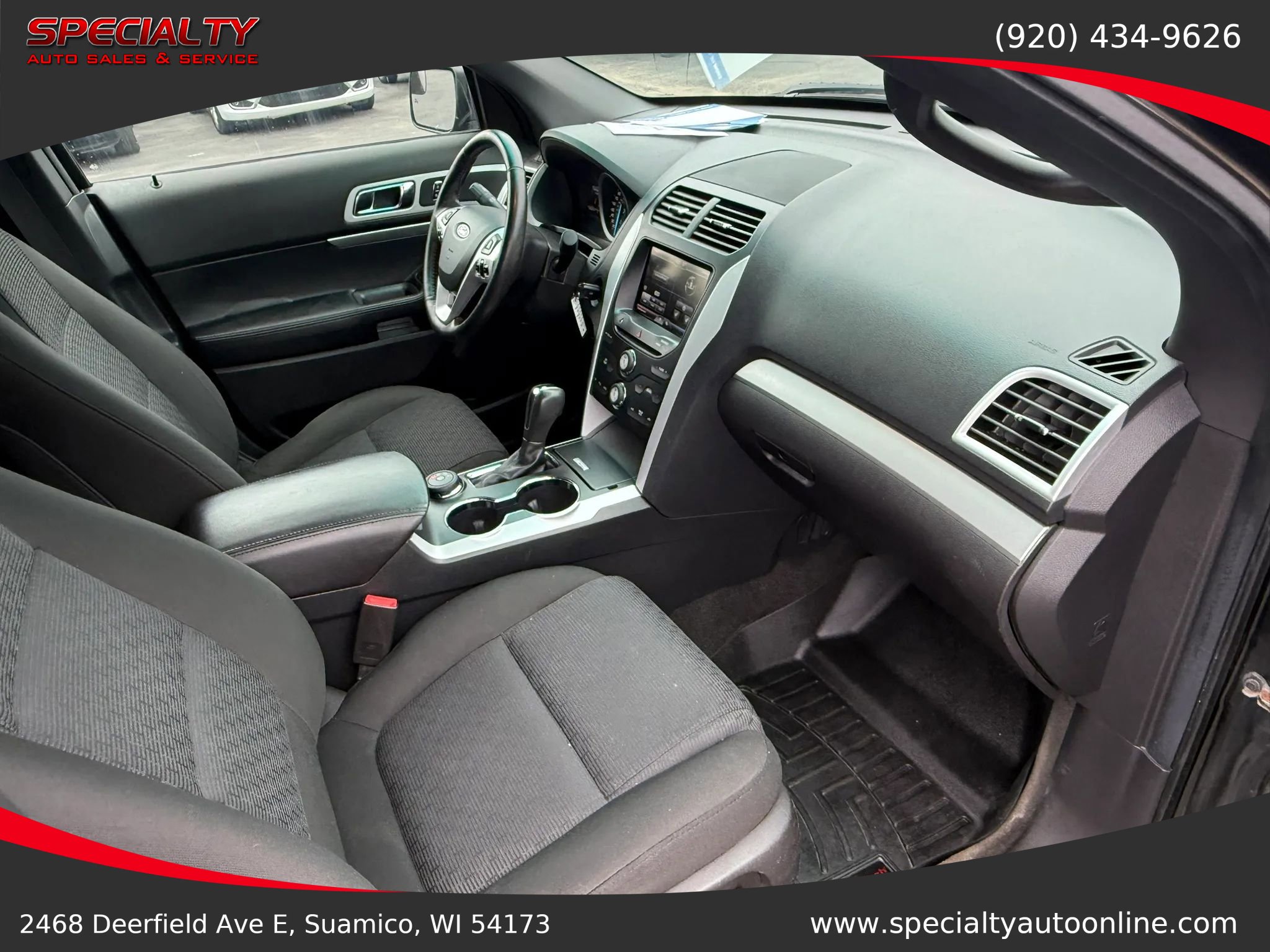 Used 2015 Ford Explorer XLT image 13