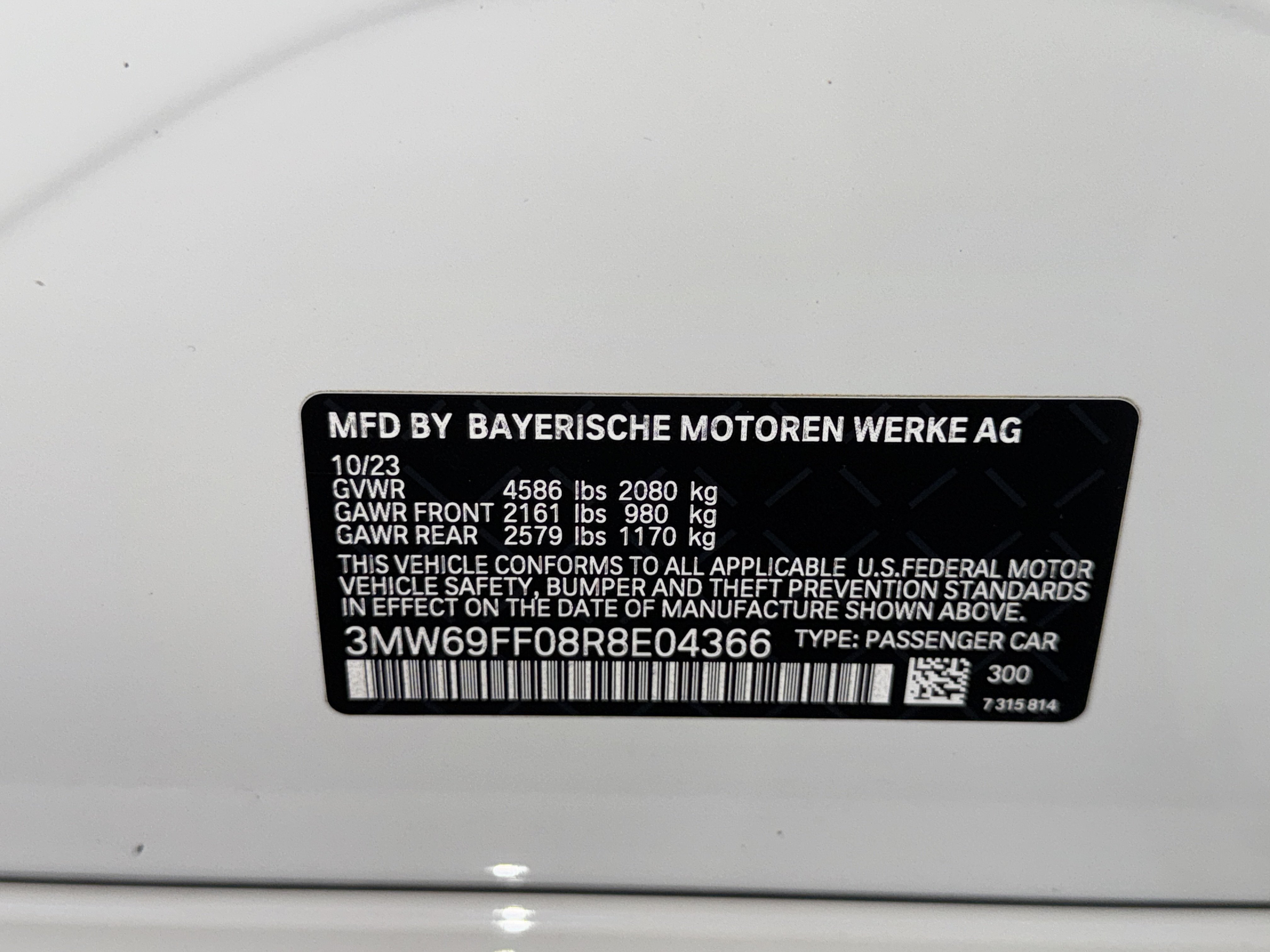 Used 2024 BMW 330i Sedan w/ Convenience Package RWD image 31