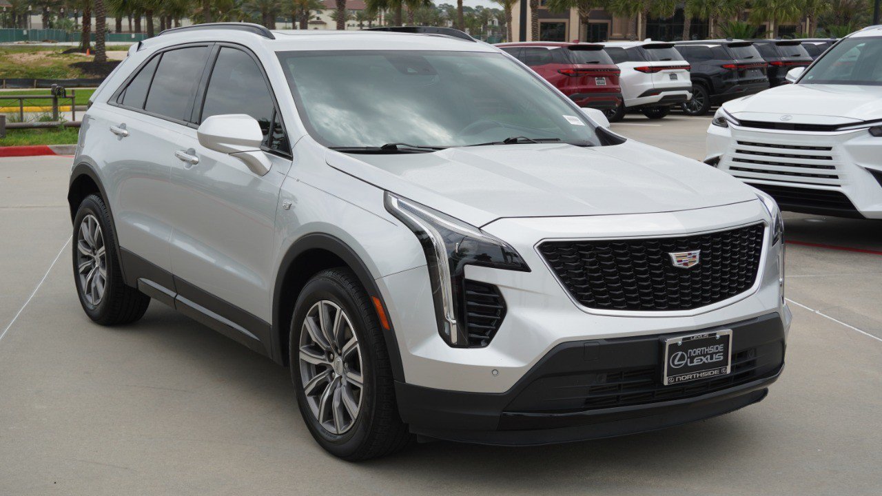 Used 2019 Cadillac XT4 Sport FWD image 3