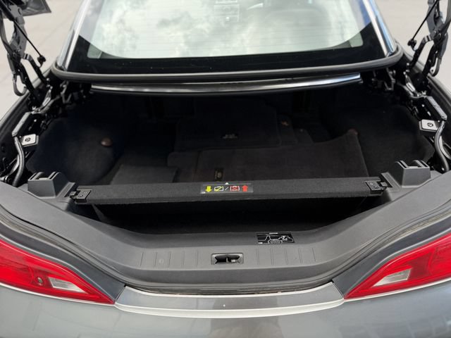Used 2014 INFINITI Q60 Convertible w/ Premium Package RWD image 17