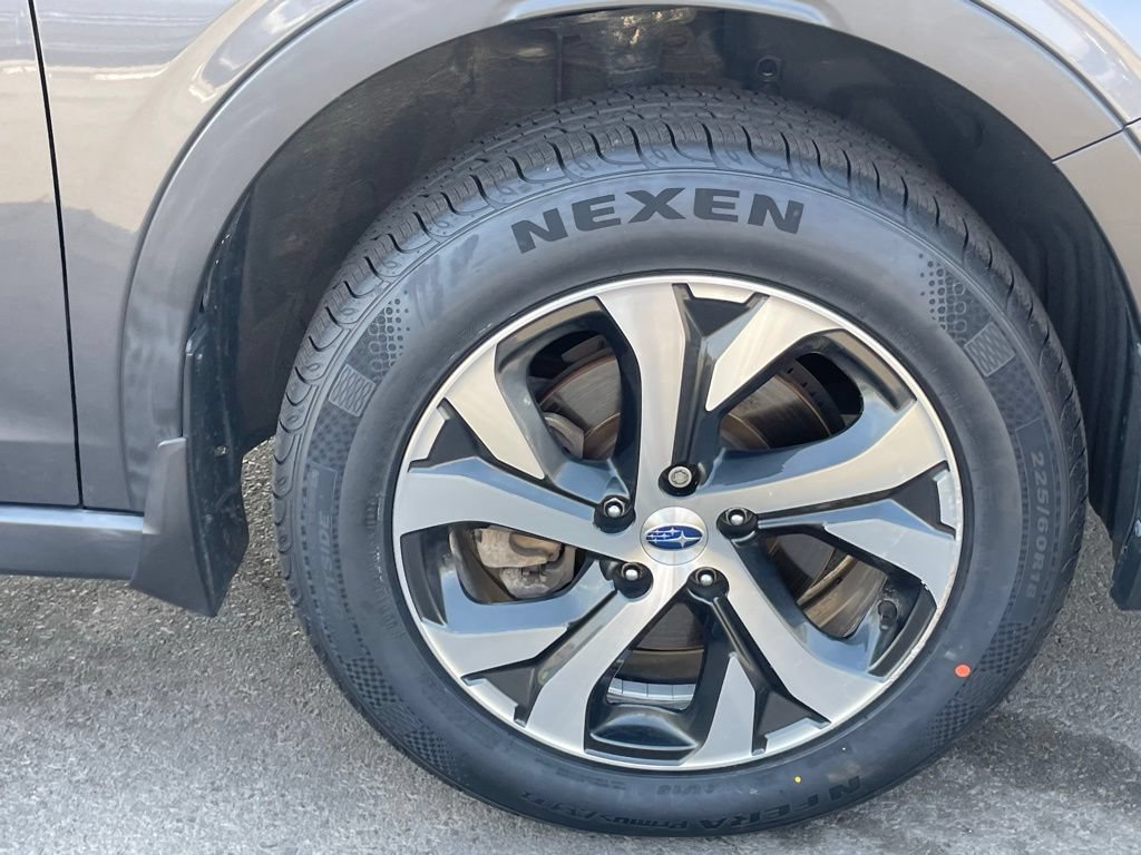 Used 2022 Subaru Outback Limited AWD/4WD image 32
