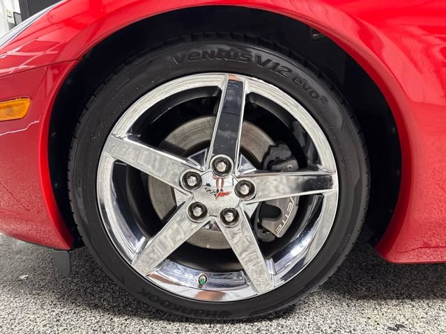 Used 2007 Chevrolet Corvette Convertible w/ Preferred Equipment Group RWD image 4