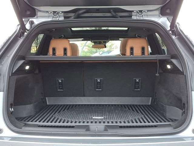 Used 2025 Cadillac XT4 Sport image 29