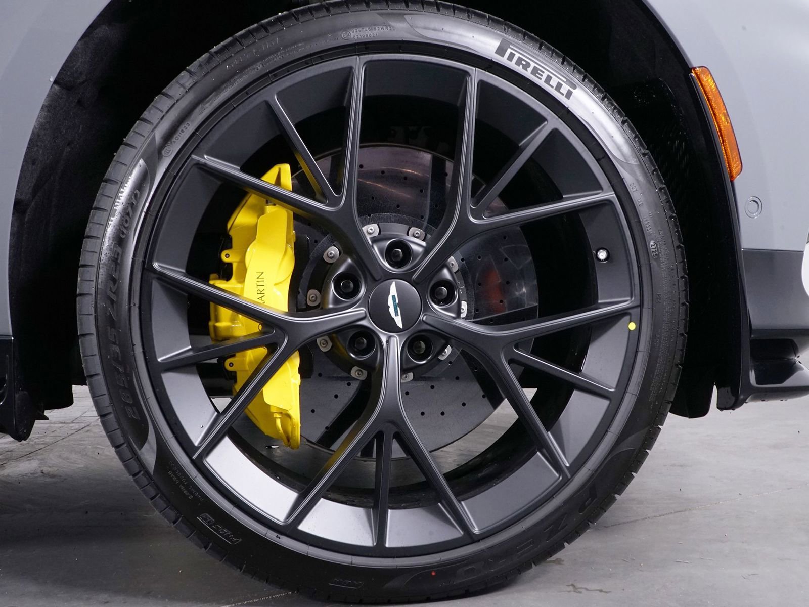 New 2026 Aston Martin DBX 707 image 15