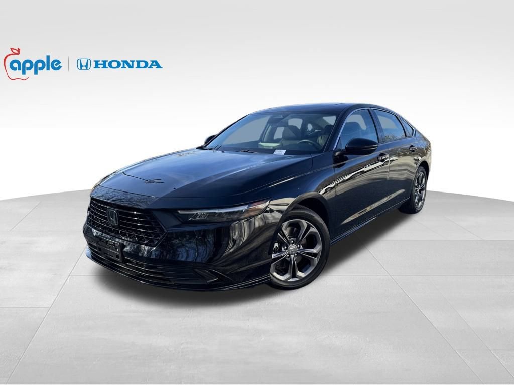 Used 2025 Honda Accord EX-L image 1